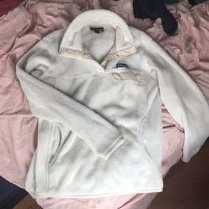 White fleece pullover